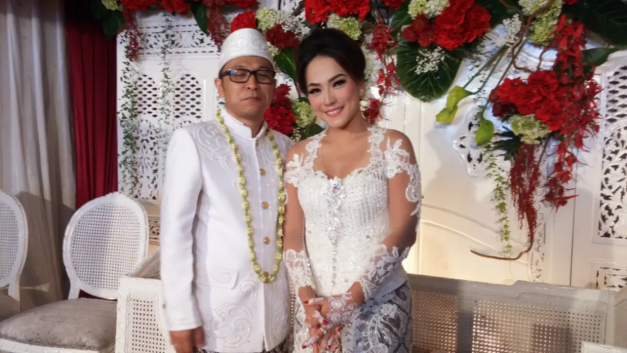 Jenny Cortez dan Tomy Adrianto