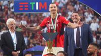 Zlatan Ibrahimovic turut membawa AC Milan menjuarai Serie A musim ini.&nbsp;(Michele Nucci/LaPresse via AP)