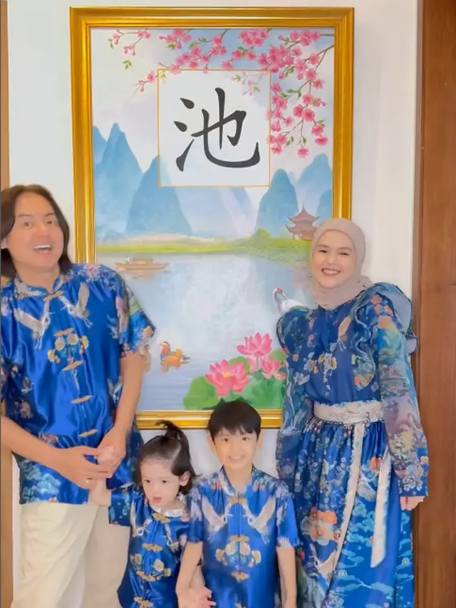 Potret 6 Artis Mualaf Rayakan Imlek 2025, Larissa Chou Kompak dengan Keluarga