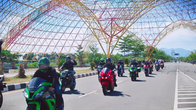 Promo Wisata ala Biker di Lombok (Liputan6.com / Hans Bahanan)