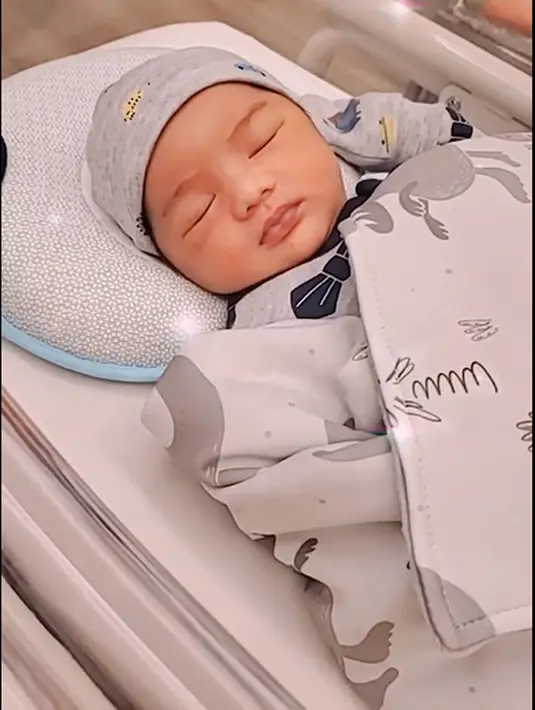 Bebi Silvana Melahirkan (Instagram/bebi.silvana)