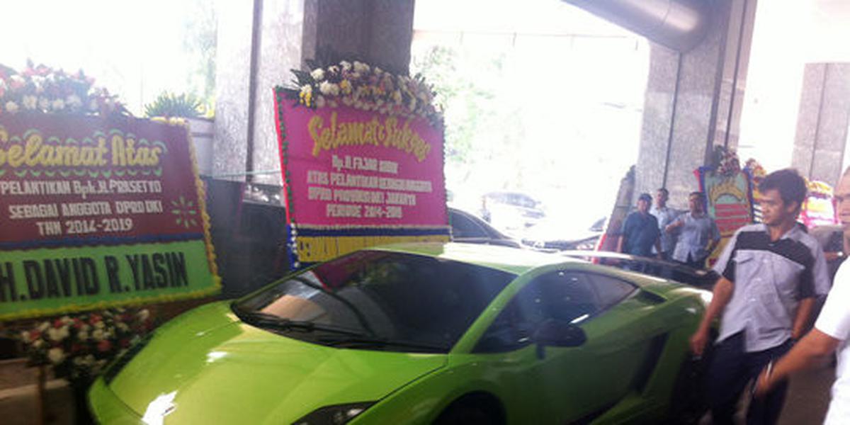Pelat nomor Lamborghini Haji Lulung tidak terdaftar