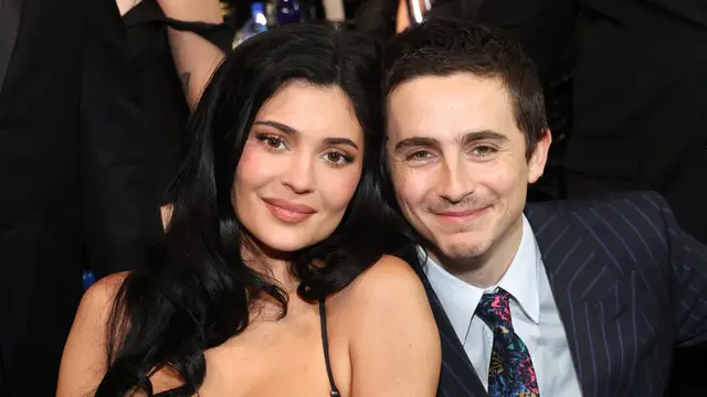 Timothee Chalamet dan Kylie Jenner (dok. Phillip Faraone / GETTY IMAGES NORTH AMERICA / Getty Images via AFP)