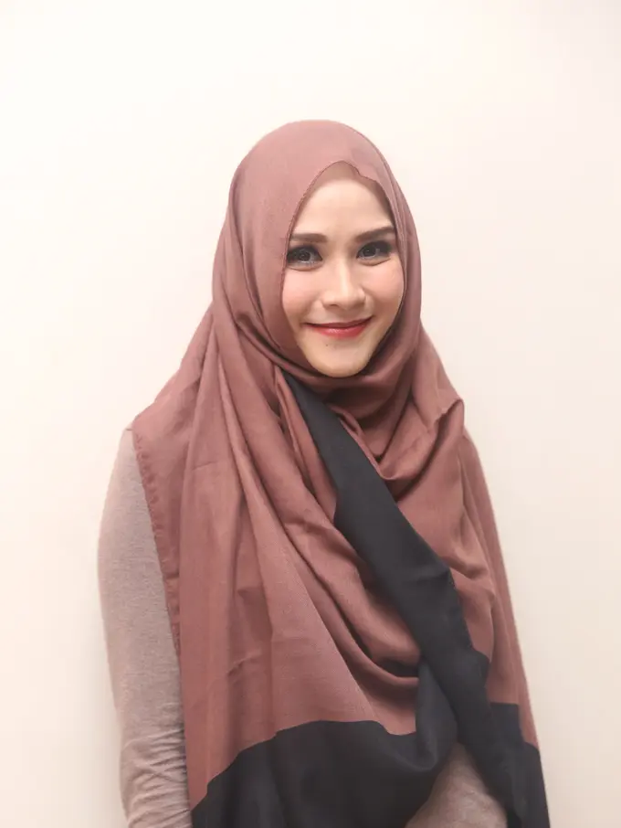 [Bintang] Zaskia Adya Mecca