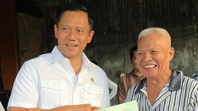 Pesona Gagah AHY Kenakan Seragam Dinas Saat Kunjungan Kerja Pertama Sebagai Menteri ATR/BPN