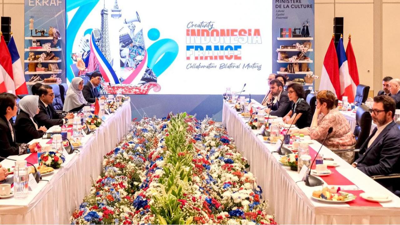 Menteri Ekonomi Kreatif (Menekraf), Teuku Riefky Harsya, menerima kunjungan Menteri Kebudayaan Prancis, Rachida Dati