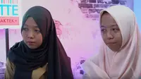 Tahu punya saudara kembar lewat media sosial, Nadia dan Nabila akhirnya bertemu untuk pertama kalinya. (Sumber: YouTube/Gritte Agatha)