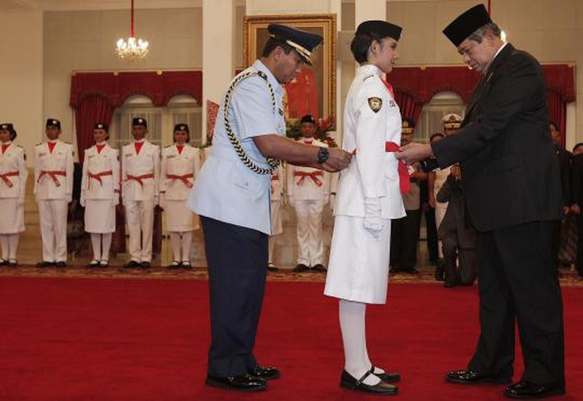 Presiden SBY kukuhkan pengibar bendera pusaka Merah Putih