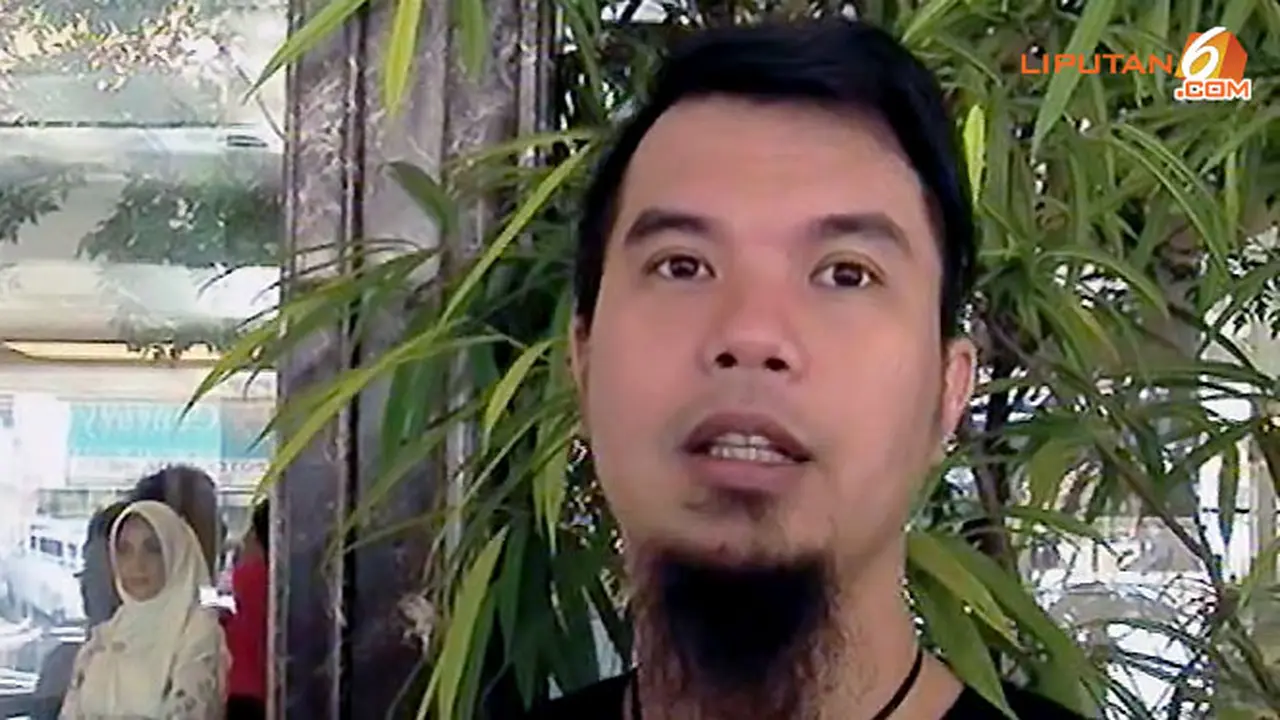 ahmad-dhani-130925c.jpg