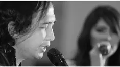 Piyu Padi menceritakan keasyikannya bersolo karier. Setelah sempat merilis album solo perdana, Ia juga resmi menggandeng penyanyi Audrey Calcia sebagai partner barunya dalam bermusik.