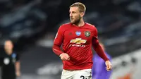 Liga Inggris: Luke Shaw, Melempem di Tangan Mourinho dan Moncer Berkat Solskjaer