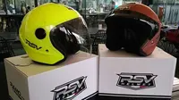 RSV Helmet tengah kembangkan helm klasik berbahan karbon (Septian/Liputan6.com)