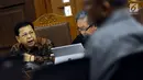 Terdakwa dugaan korupsi proyek e-KTP Setya Novanto saat mengikuti sidang lanjutan di Pengadilan Tipikor, Jakarta, Kamis (11/1). Sidang beragendakan mendengar keterangan saksi. (Liputan6.com/Helmi Fithriansyah)