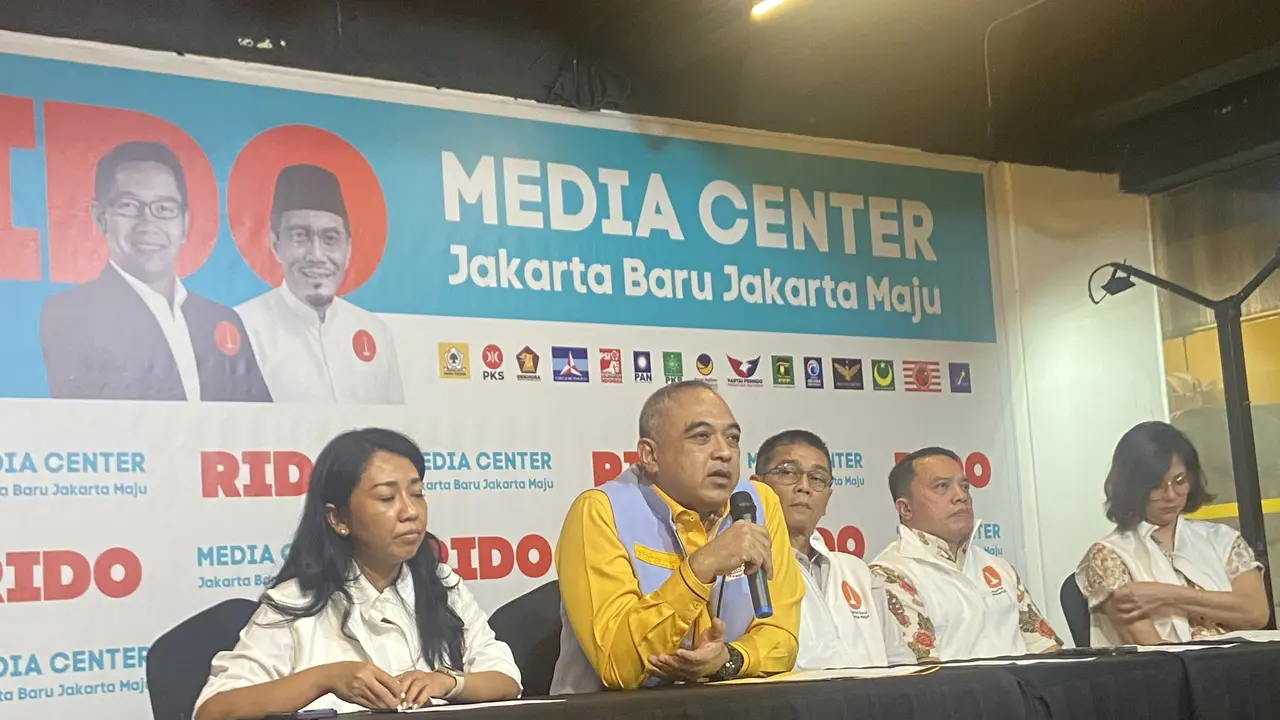 Dewan Pembina Tim Pemenangan Ridwan Kamil-Suswono (RIDO), Zaki Iskandar saat jumpa pers di Kantor Sekretariat Bersama RIDO di Jakarta Pusat, Selasa (12/11/2024).