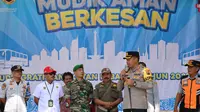 Mudik Berkesan 'Kaum Boro' asal Wonogiri dapat Reward Bus Gratis (Dewi Divianta/Liputan6.com)