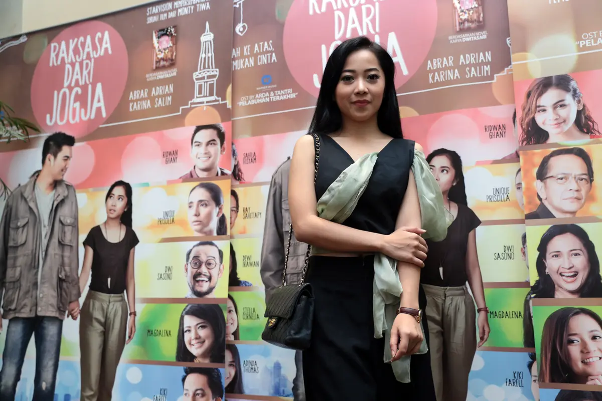 [Bintang] Film Raksasa Dari Jogja, Karina Salim Berperan Menjadi Gadis Pendiam 