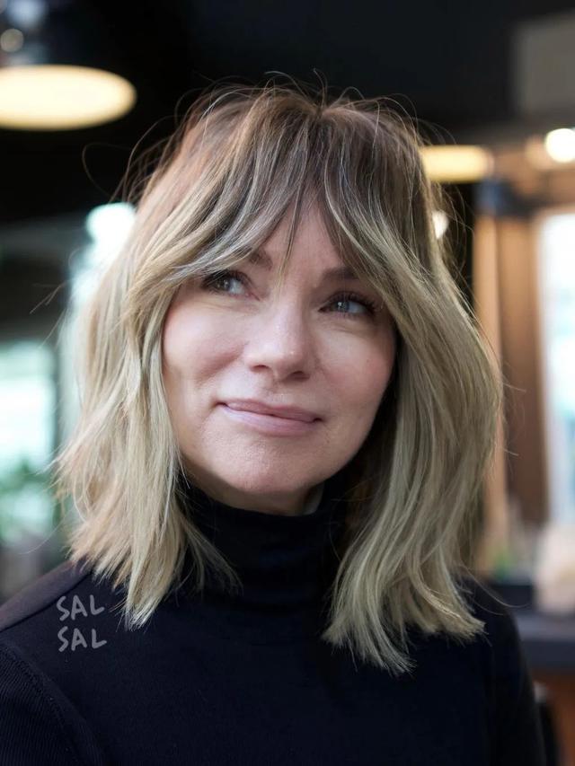 15 Model Rambut Poni Wanita Usia 40 Tahun, Tetap Stylish dan Awet Muda