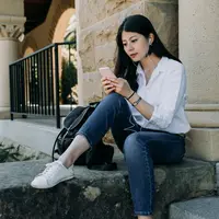 Ketika Ingin Menyendiri, Begini Cara 5 Zodiak Pulihkan Energi Emosionalnya./Copyright depositphotos.com/primagefactory