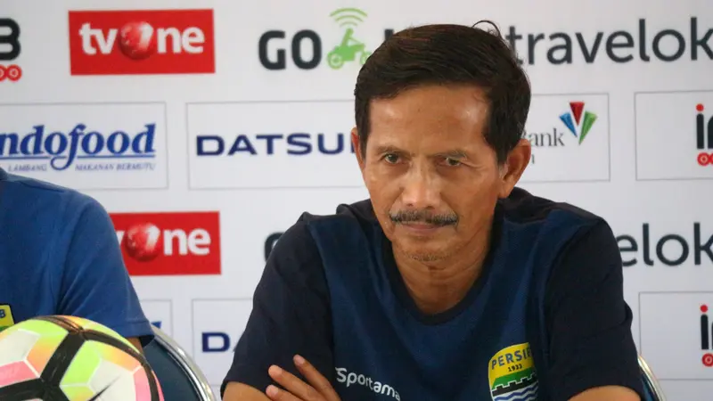 Pelatih Persib Bandung Djadjang Nurdjaman