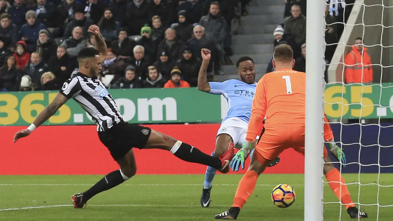 Newcastle United, Manchester United, Premier League