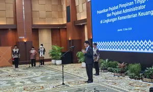 Menteri Keuangan Purbaya Yudhi Sadewa melantik 8 pejabat baru di Lingkungan Kementerian Keuangan. (Liputan6.com/Arief)