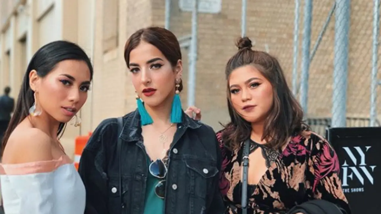 Ingin Valentine Lebih Berwarna? Intip Makeup Look Para Beauty Influencer Ini Deh