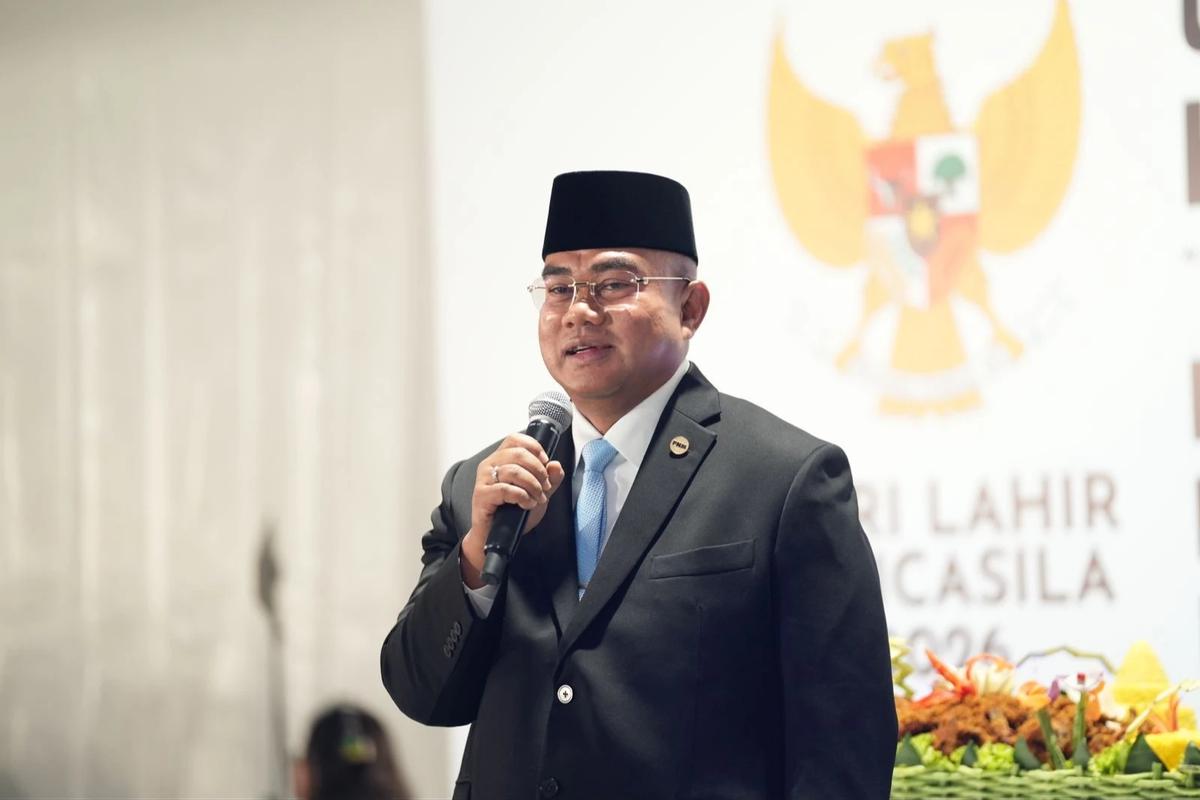 Direktur Utama PNM, Kindaris saat Upacara Peringatan Hari Lahir Pancasila