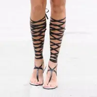 Sandal model gladiator nan kece ini bisa kamu buat sendiri dengan bahan-bahan sederhana, lho.