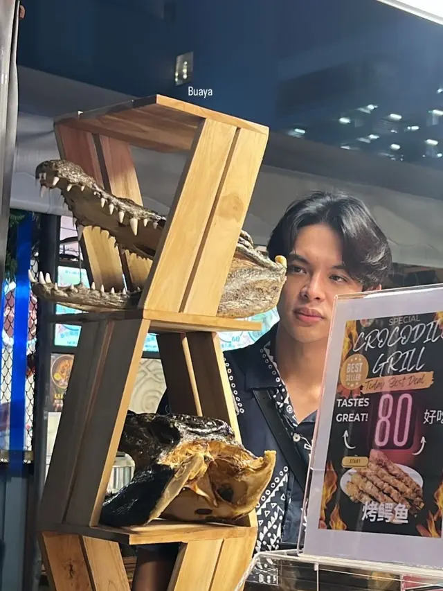 Liburan Dinda Hauw dan Rey Mbayang di Thailand
