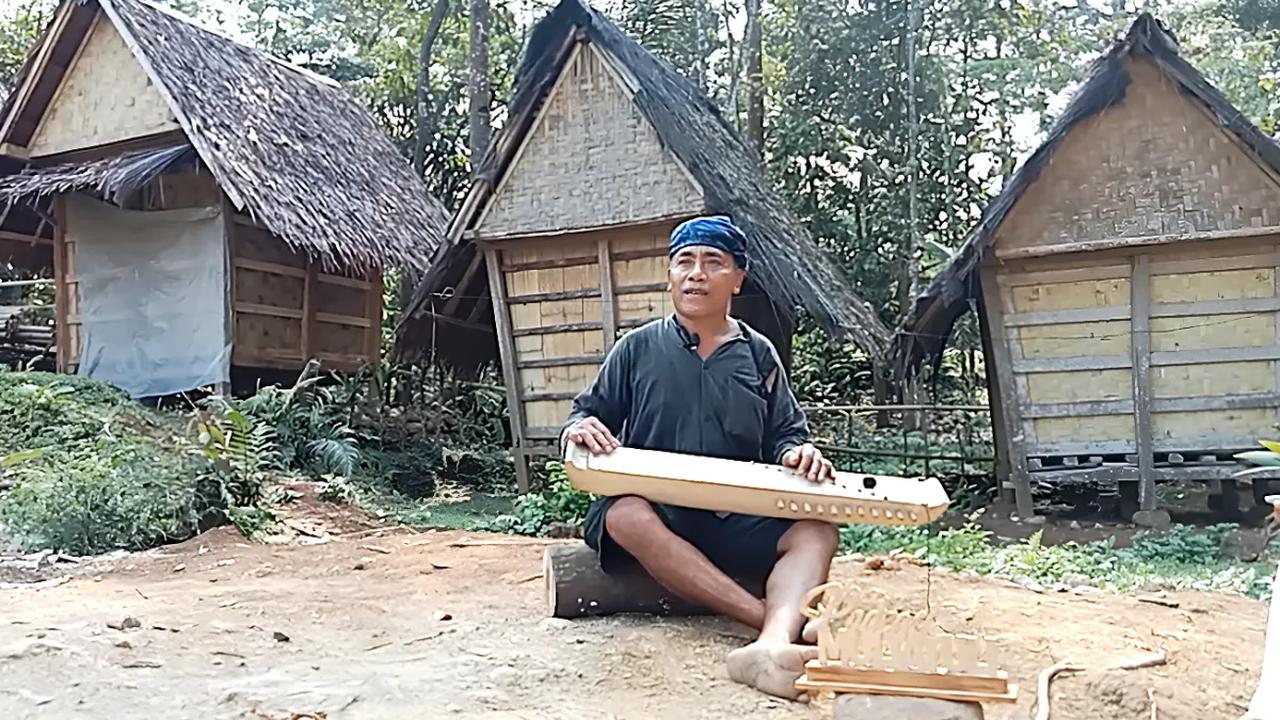 Dijual jadi suvenir Baduy