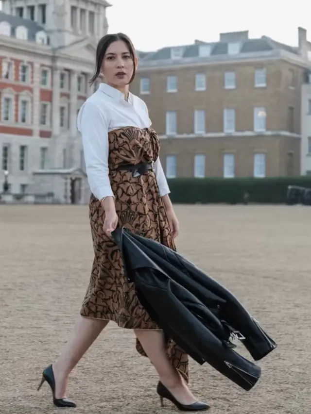 OOTD Kenakan Wastra yang Bisa Dikenakan saat Parade Wastra Nusantara 2025.