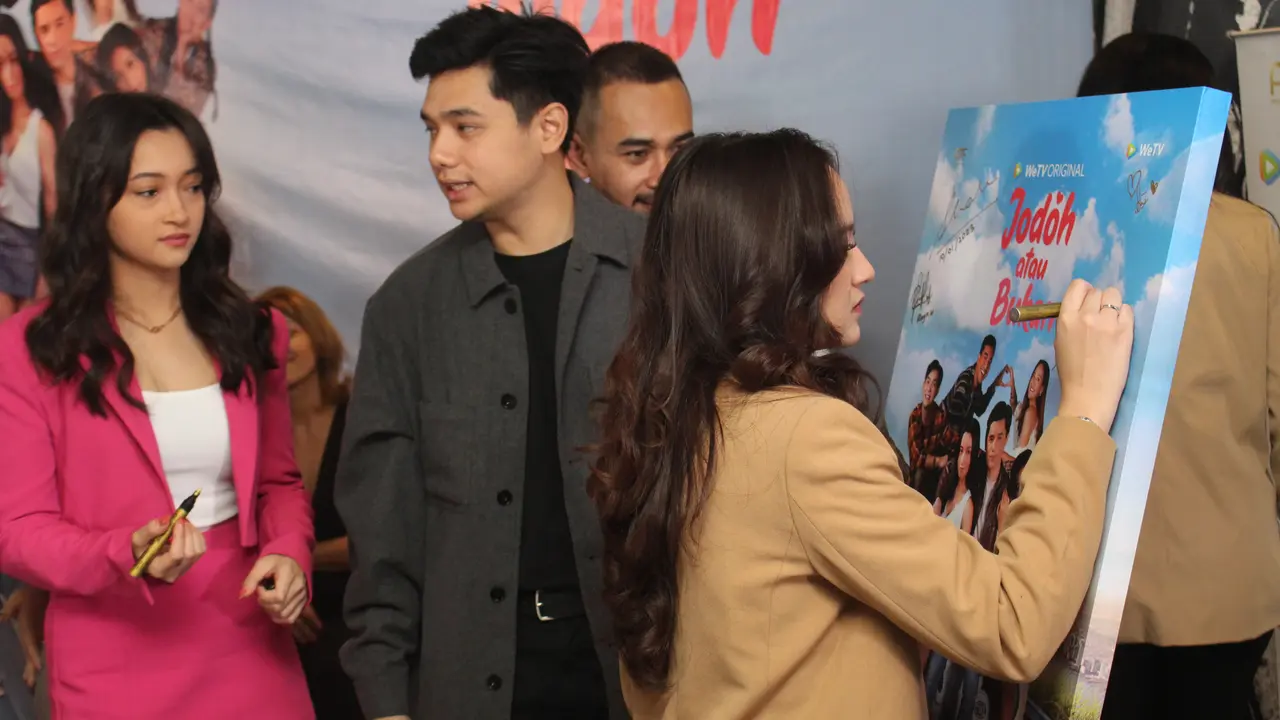 Megan Domani dan Rayn Wijaya di series Jodoh atau Bukan (Istimewa)