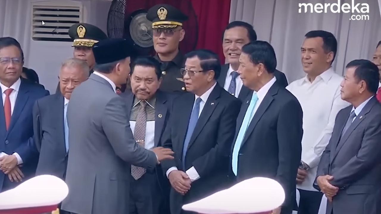 Menhan Sjafrie Sjamsoeddin dan Tiga Jenderal Senior