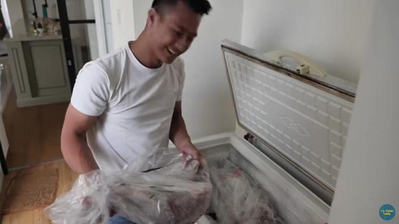 9 Potret Dapur Rumah Eza Gionino yang Mewah, Padukan Unsur Klasik dan Modern