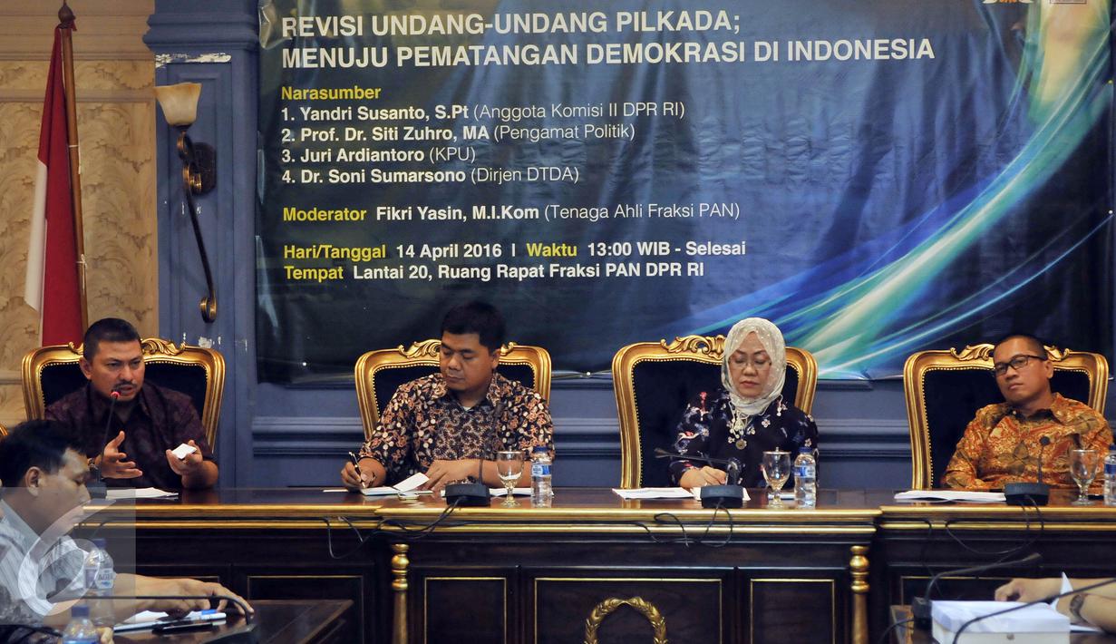 Suasana diskusi Revisi Undang-Undang Pilkada; Pematangan Demokrasi di Indonesia, Kompleks Parlemen, Jakarta, Kamis (14/4). (Liputan6.com/Johan Tallo)