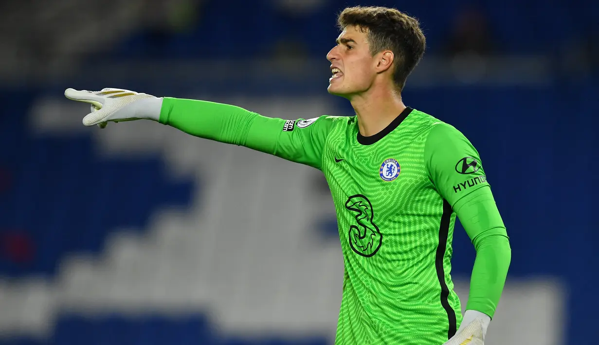 Kepa Arrizabalaga. Kiper Spanyol berusia 27 tahun ini didatangkan Chelsea dari Athletic Bilbao pada awal 2018/2019 senilai 80 juta euro. Kedatangannya adalah reaksi atas kepergian Thibaut Courtois ke Real Madrid. Kini Kepa Arrizabalaga justru tergusur oleh Edouard Mendy. (AFP/Glyn Kirk)