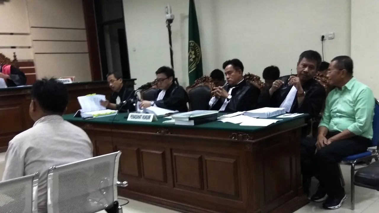 Sidang Dahlan Iskan