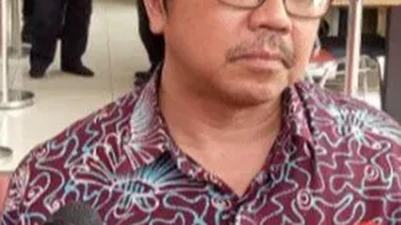 Relawan Gibran Desak Ade Armando Mundur dari PSI Buntut Ucapan Politik Dinasti di DIY