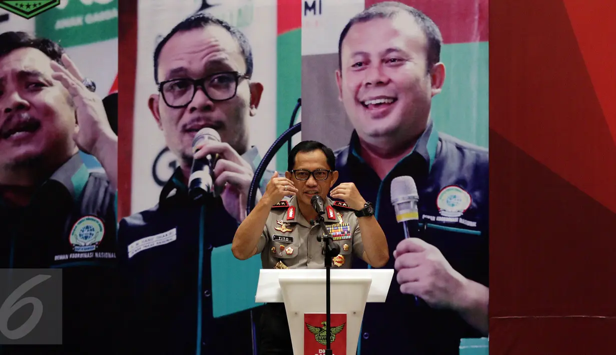 Kapolri Jenderal Pol Tito Karnavian memberikan pemaparan saat Muspimnas DKN Garda Bangsa di Jakarta, Kamis (19/1). Muspimnas tersebut membahas tentang deradikalisasi, intoleransi, dan terorisme beserta solusinya. (Liputan6.com/Johan Tallo)