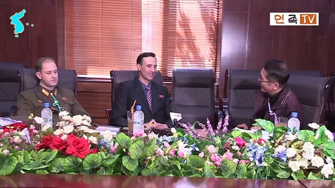 Duet 'Maut' Bule dalam Video Propaganda Korea Utara