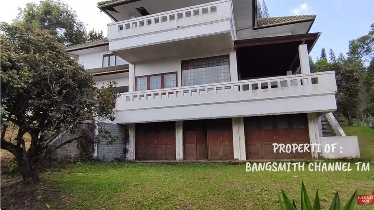 Hanya Jadi Tempat Singgah, 8 Potret Rumah Mewah Julia Perez yang Terbengkalai Lebih dari 7 Tahun - Dikelilingi Kebun dan Bukit