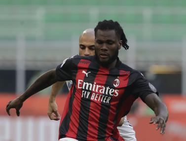 FOTO: Gol Kessie dan Romagnoli Antar AC Milan Bungkam Fiorentina - Bola Liputan6.com