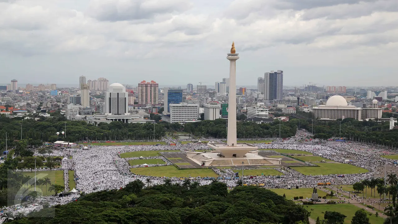 20161202-Aksi-Damai-2-Desember-Jakarta-Monas-FP