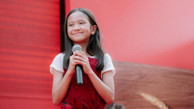 Beranjak Remaja, Ini 6 Potret Sarah Abiela Putri Artika Sari Devi dan Ibrahim Imran