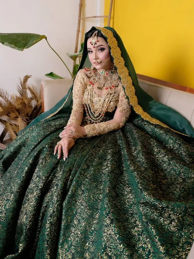 6 Potret Tasya Rosmala Bergaya ala India, Tampil Memesona
