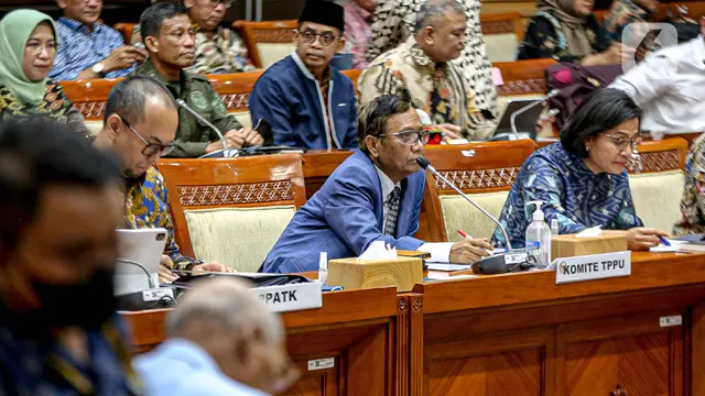 DPR Bersama Mahfud MD dan Sri Mulyani Bahas Transaksi Mencurigakan Rp 349 T
