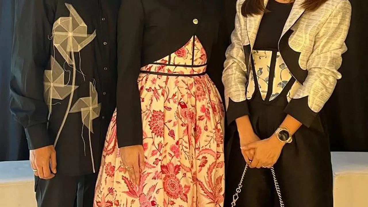 Erina Gudono dan Kaesang di acara Plaza Indonesia Fashion Week 2024