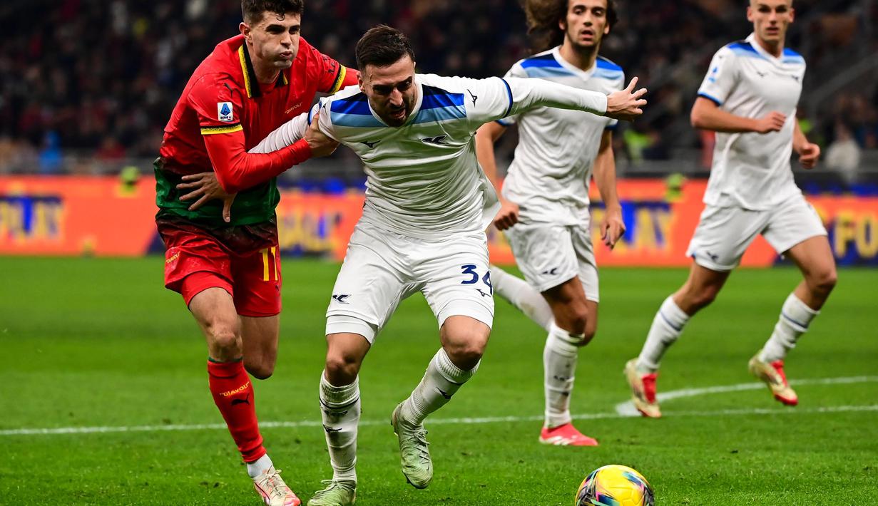Keunggulan 2-0 Lazio atas AC Milan bertahan hingga peluit akhir pertandingan dibunyikan. (Piero CRUCIATTI/AFP)