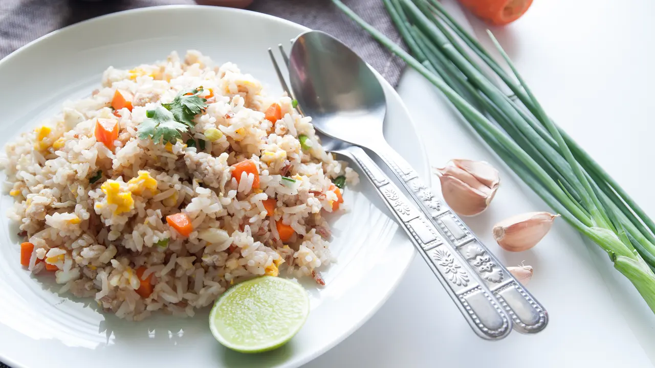 nasi goreng bawang