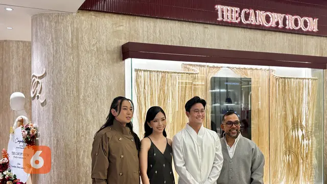 The Canopy Room